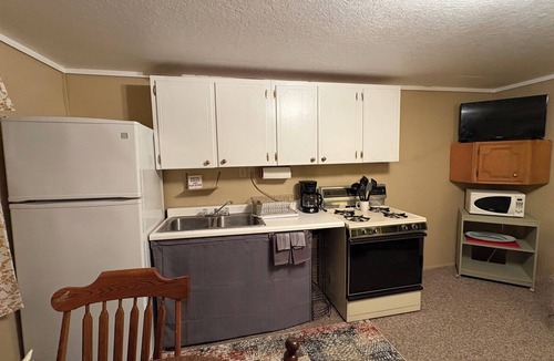 Puposky Cabin | Lovely 2-bedroom cabin North of Bemidji