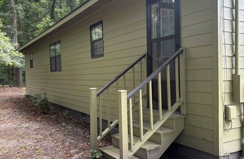 Midtown House | Lovely Home with Pool Table