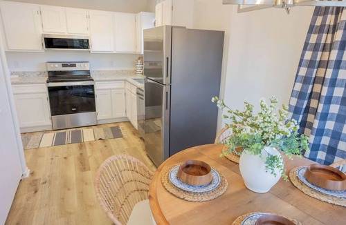 Columbia House | Lovely Patio Home at Lex Med