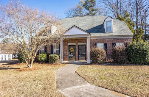 Columbia House | Lovely Patio Home at Lex Med