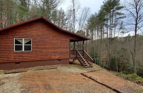 Marble Cabin | Luna's Creekside Retreat - Murphy NC