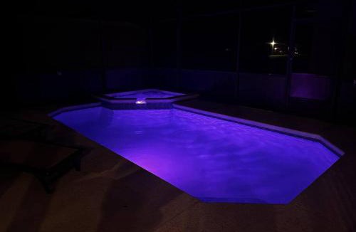 Trafalgar Village House | Lux 4BrVilla Hot Tub Grill Private Heated Pool