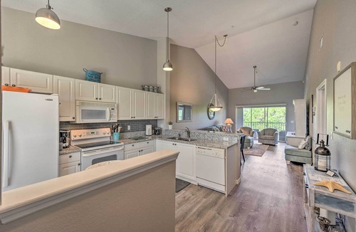 Ole Condo | Luxe Top-Floor Condo in Beautiful Lely Resort