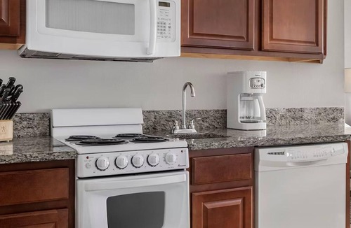 Daytona Beach Resort | Luxurious 3-Bd Dlx at Wyndham Ocean Walk: Oceanfront Views, Pools & Family Fun!