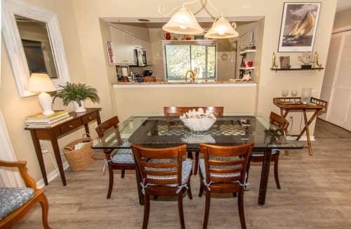 Arcadian Shores Condo | Luxurious Myrtle Beach Villa with a Fireplace! *Newly Remodeled & Furnished*