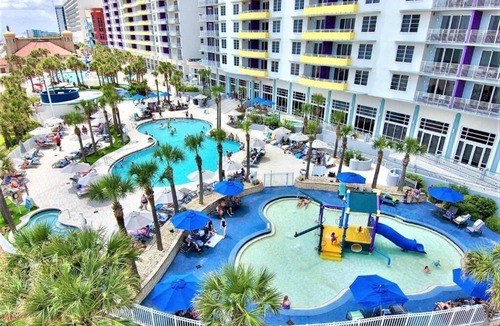 Brush - Stewarts Condo | Luxury 1-bedroom condo ON THE BEACH in amazing Daytona Beach Dec 12-14, 2025
