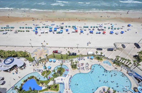 Brush - Stewarts Condo | Luxury 1-bedroom condo ON THE BEACH in amazing Daytona Beach Dec 12-14, 2025