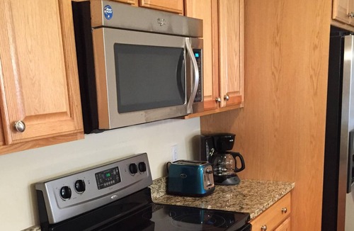 Old Town Bluffton House | Luxury and Location ... In the Heart of Old Town Bluffton!!