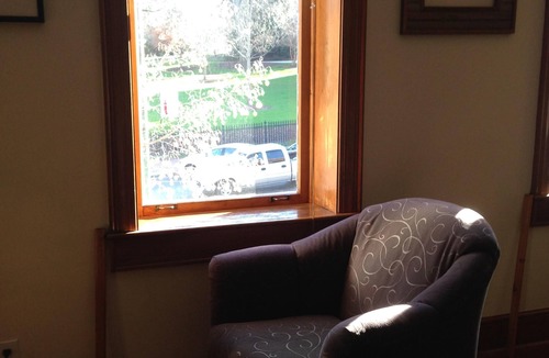 Athens Apartment | Luxury Downtown Athens Apartment Overlooking Historic North Campus