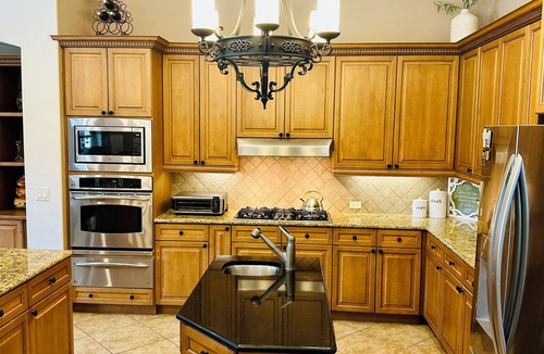 St. Augustine House | Luxury Golf Course Retreat, Hot Tub, 4BR Near Historic St. Augustine