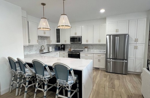 Salem Condo | Luxury Lakefront Condo with Stunning Views and Resort Amenities.