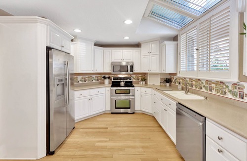 Winter Haven House | Luxury lakehouse with private pool, hot tub, & office - close to Legoland