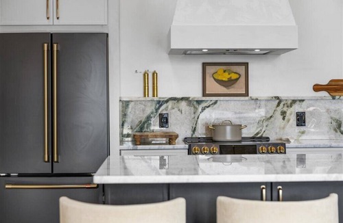Old City Condo | Luxury Penthouse Loft with Parking in Old City