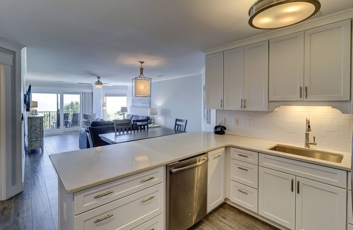 Folly Field Condo | Luxury Private Oceanfront Condo w/Balcony, Free WiFi, & Shared Outdoor Pool
