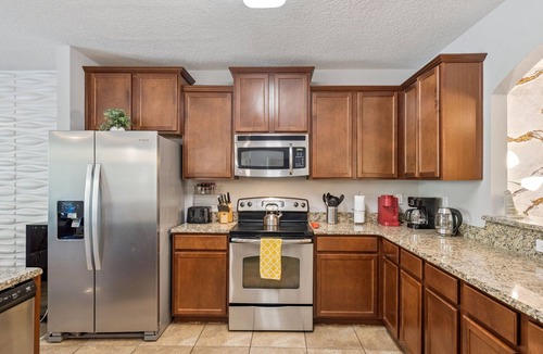 Calabria House | Magical 6BR Retreat Near Disney | Private Pool & Spa | Themed Rooms