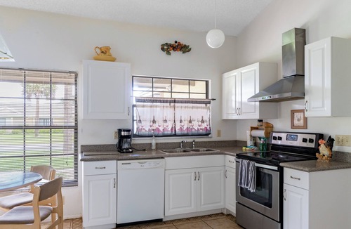 Indian Ridge Villa | Magical Memories in Family Friendly 3BD with Fence & Large, Private Pool