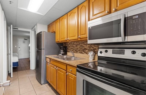 Myrtle Beach Hotel | Magnificent Oceanfront Suite: 9th Floor, Breakfast