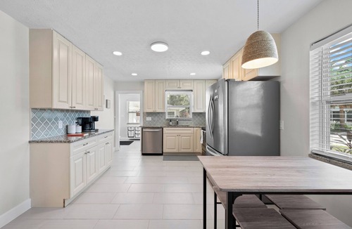 St. Petersburg House | Magnolia Heights Beauty
