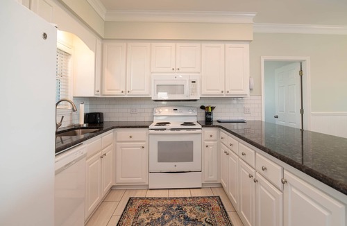 Holden Beach House | Make new memories in “Holden The Tradition,” a beautiful oceanfront home with gorgeous views!