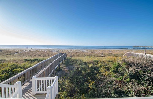 Holden Beach House | Make new memories in “Holden The Tradition,” a beautiful oceanfront home with gorgeous views!