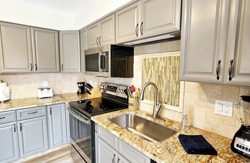 Marco Island House | Marco Island Florida Family Vacation Home-heated pool, beach, Pet friendly