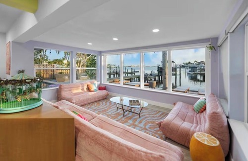 Ozona House | Marvelous 5BR house, Studio, Pool, Hottub, in sunny Palm Harbor