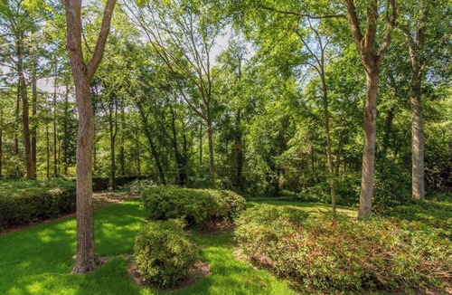 Martinez House | Master’s Rental-Gated Neighborhood