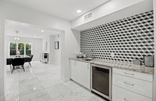 Fort Pierce House | McCarty Mansion - Fort Pierce Waterfront Paradise - 7Br/6Ba - Sleeps 20