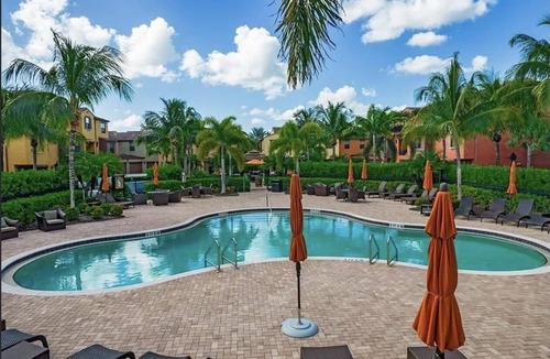 Ole Condo | Mediterannean Style Luxury Condo at Ole - 1st FLOOR - NO STEPS! On QUAD 3!