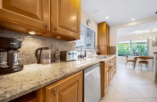 South Corals House | "MIA VILLA"! 4BR Ft Lauderdale oversize heated Pool
