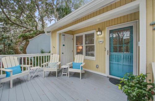 Tarpon Pond House | Mimi's Cottage