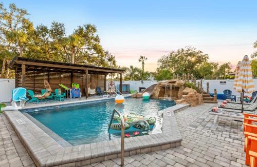 South Bradenton House | Min to IMG - Heated Pool - Putt Putt - Games