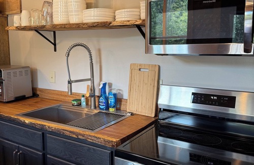 Blythewood Apartment | Mini Barndominium at T. Olive Farm