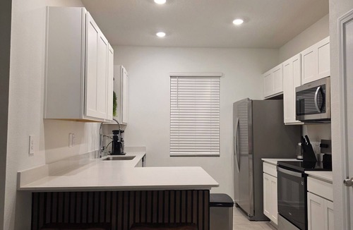 Northside House | Minutes away from everything Beach - Center - Airport