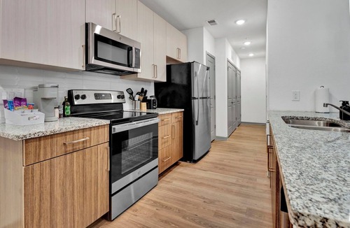 Clemson Apartment | Minutes to DT and CU on Lake Hartwell with Pool
