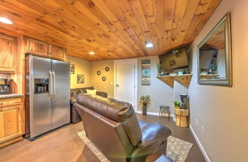Bluff City House | Minutes to Johnson City, Kingsport, Bristol, Elizabethton