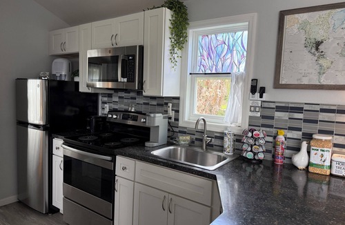 Lake Helen Cottage | Mira Bella South - 1BR Tiny Home in Lake Helen