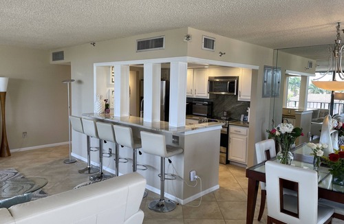 Boca Raton Condo | Modern 2BR 2B Condo on the Intracoastal. 90 Day Rental min.