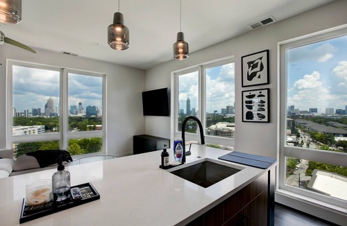 Home Park Apartment | Modern 2BR Near Downtown Atlanta
