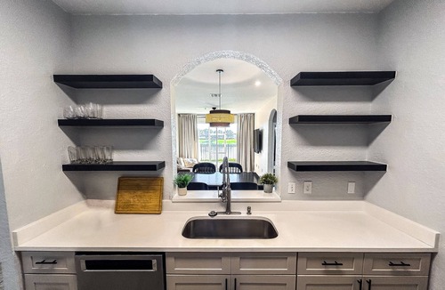 Vista East Condo | Modern 3 Bed 2 Bath in Near MCO Airpot, Lake Nona, and Orlando Parks & Resorts