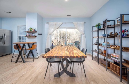 Breckenridge Villa | Modern 3-br Townhome w Private Backyard Near RTP