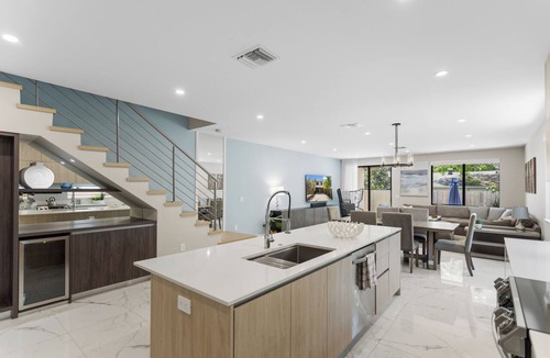 Tarpon River House | Modern 3-Suites Townhouse in perfect Fort Lauderdale Las Olas Tarpon River