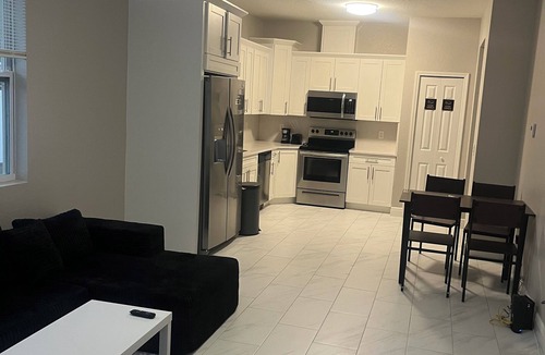 Riverview House | Modern 4-bedroom house in Tampa/riverview