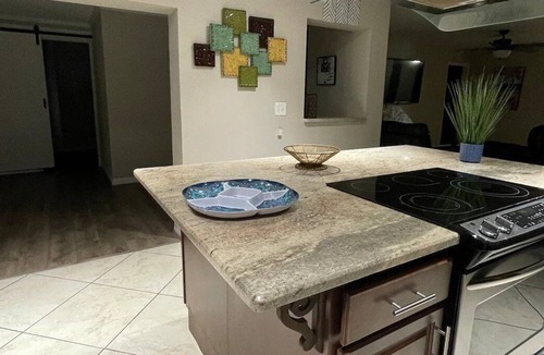 Shore Acres Villa | Modern 5 bedroom, 2 baths Venetian villa with pool