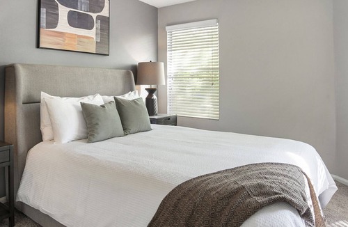 East Forest Apartment | Modern Apartment in Prime Location (ID9601X62)