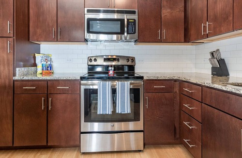 Baldwin Park Apartment | Modern Apartment in Prime Location (ID4310X2)