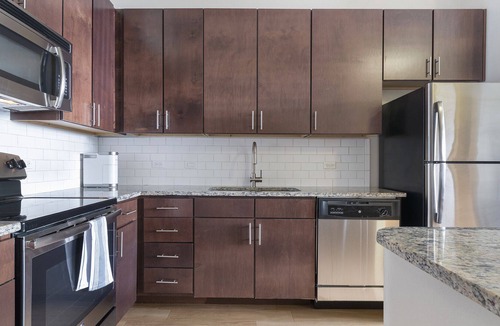 Baldwin Park Apartment | Modern Apartment in Prime Location (ID1019X387)