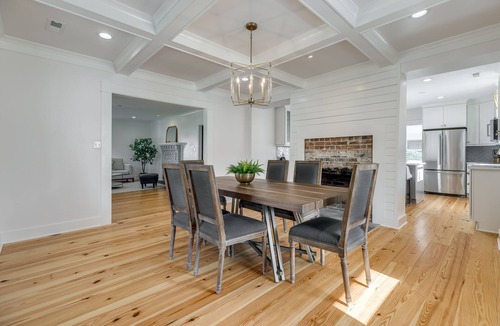 Monroe House | Modern Farm House At The Monroe Executive Airport!
