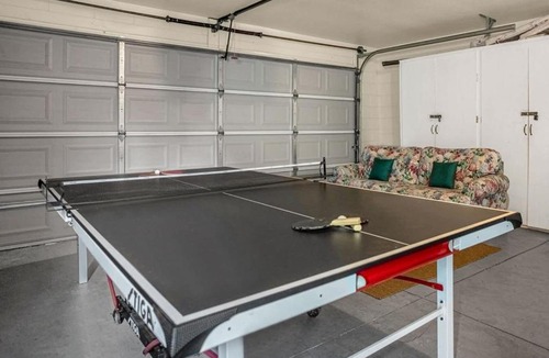 Ventura House | Modern Home w Patio & BBQ, Near Golf Course, MCO
