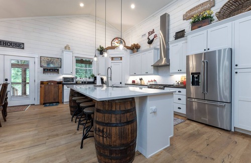 Cashiers House | Modern Mountain Farmhouse in the heart of Cashiers